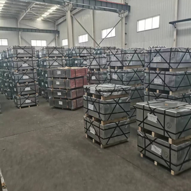 Printing and lacquering process on metal packaging