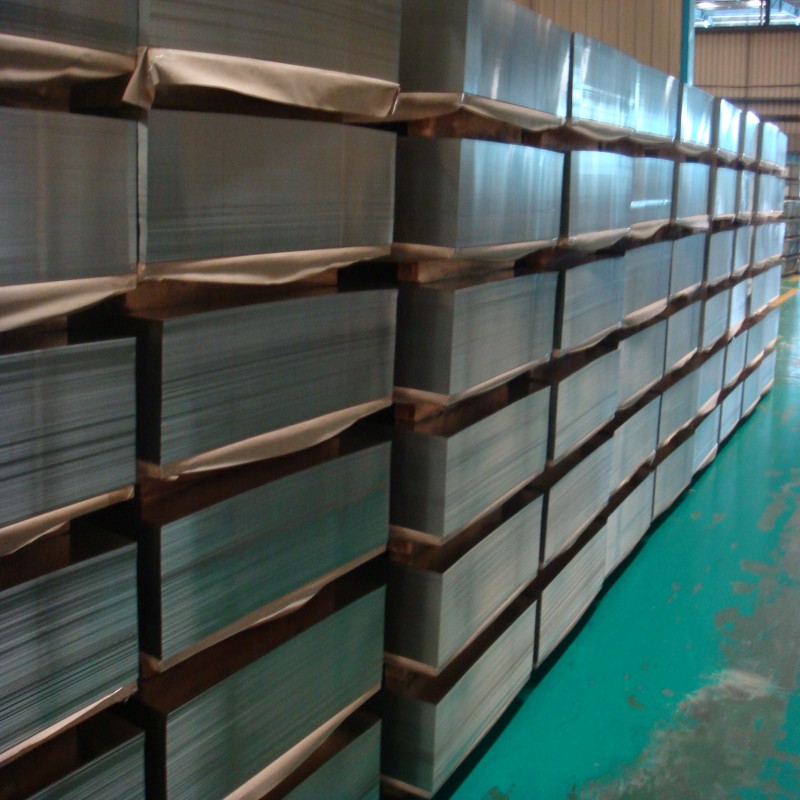 Printing and lacquering - Image 4